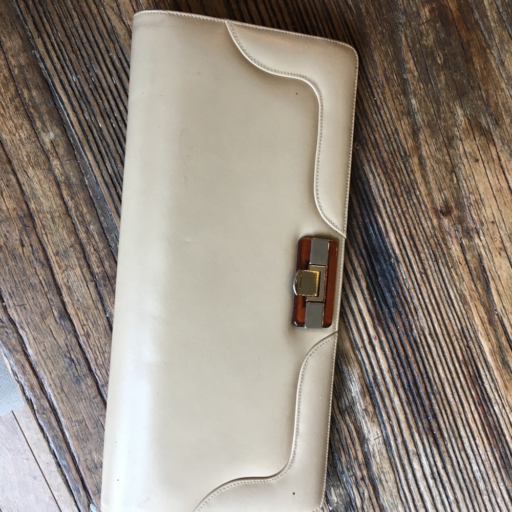 Vintage clutch